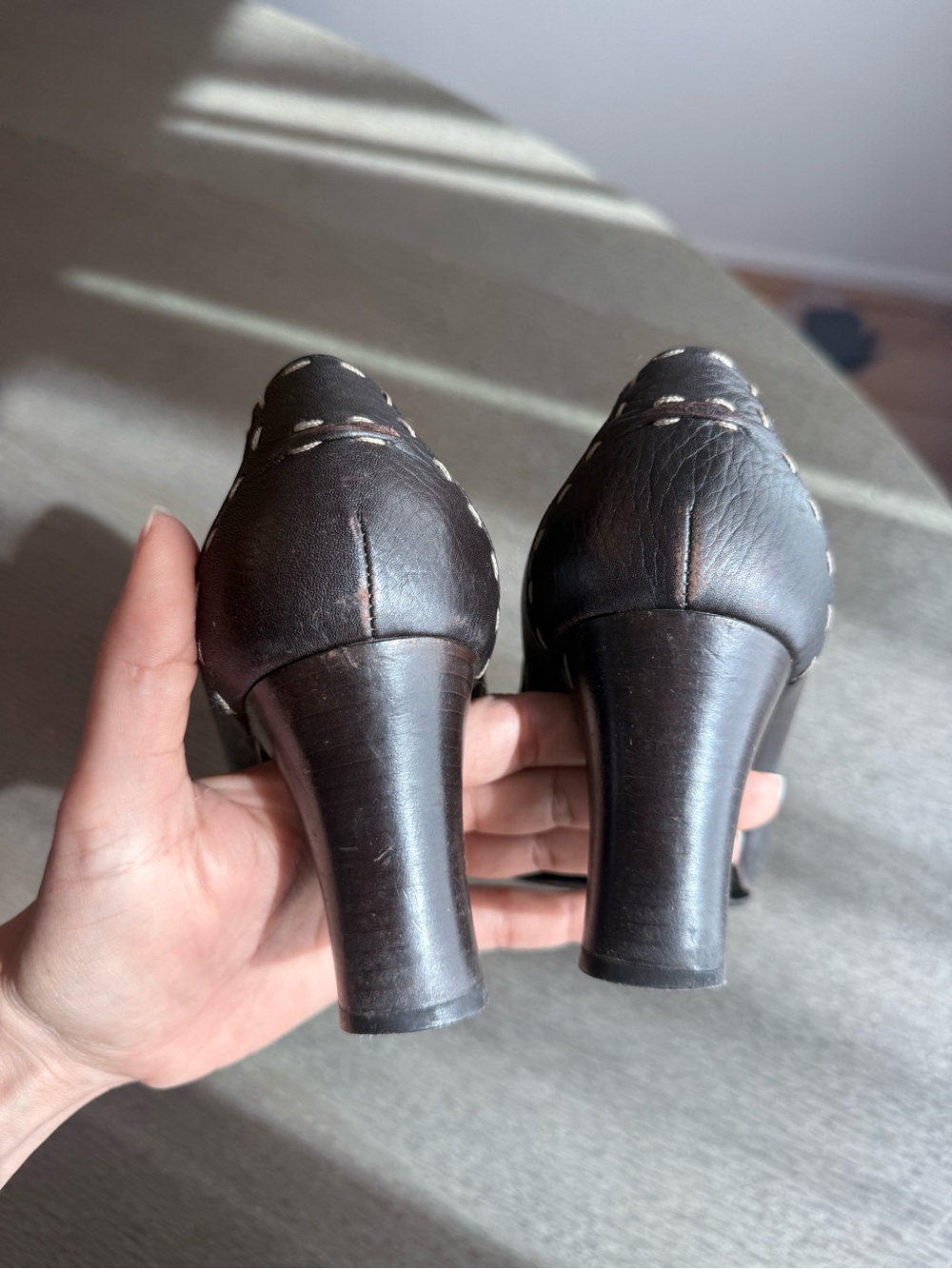 Fendi Selleria Vintage Brown Leather Heels – Size 38.5 - Picture 6 of 10